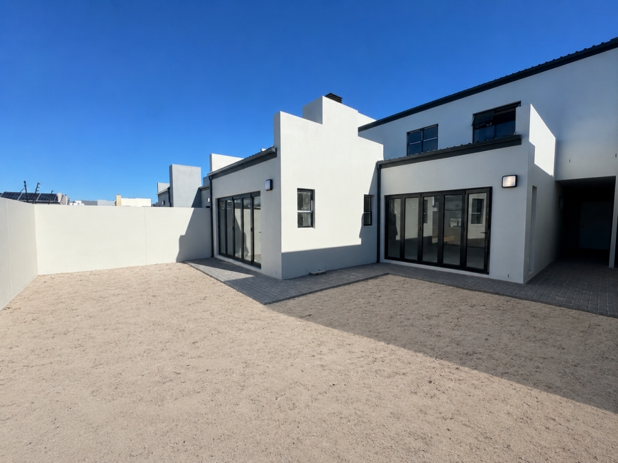 4 Bedroom Property for Sale in Sandown Western Cape